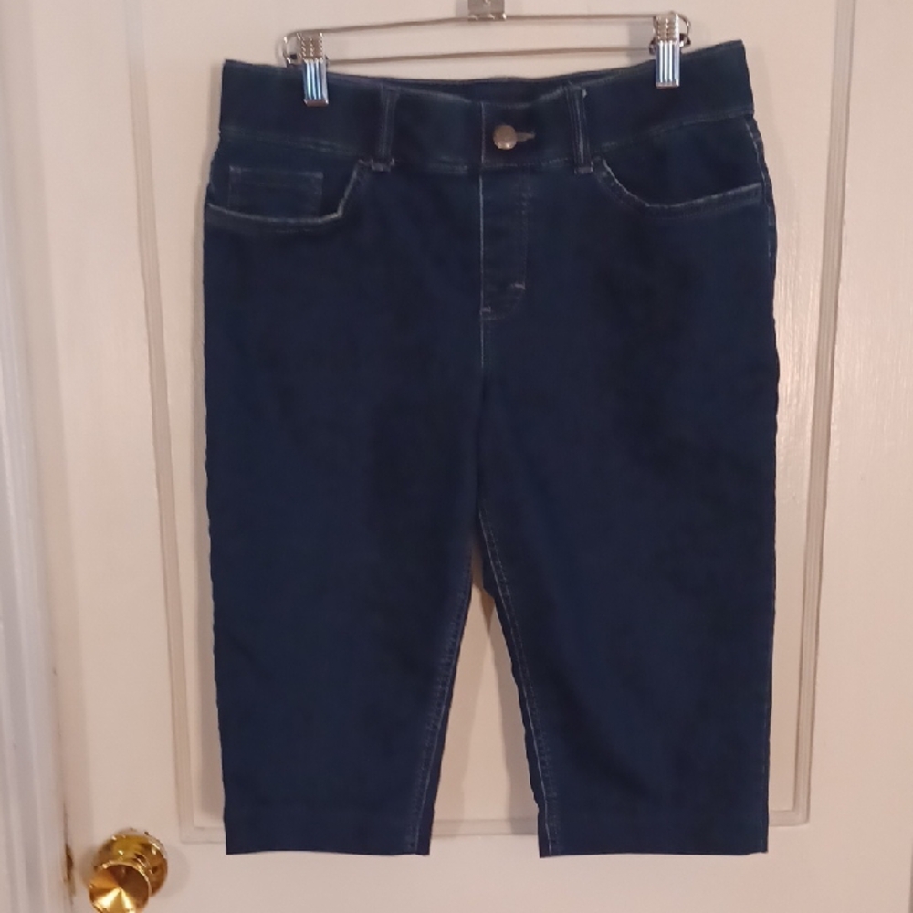 Lee Riders Blue Denim Capri Womens Size 8
